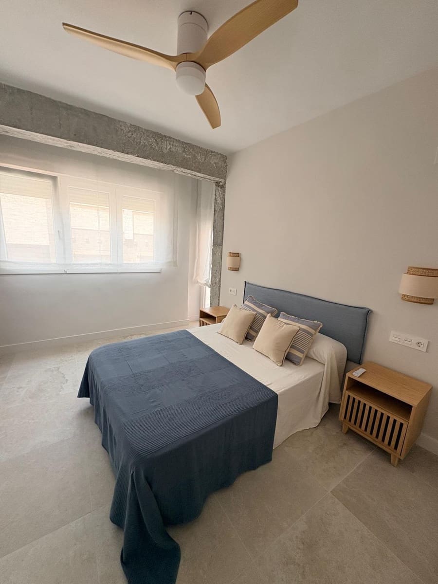 4 sovrum Lägenhet att hyra i Motril med garage - 1 250 € (Ref: 9946175)
