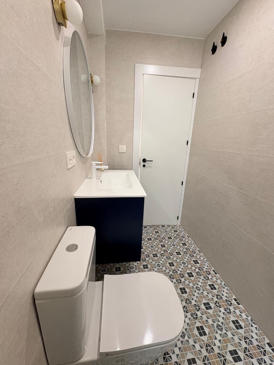 4 sovrum Lägenhet att hyra i Motril med garage - 1 250 € (Ref: 9946175)