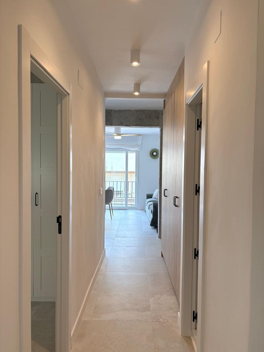 4 sovrum Lägenhet att hyra i Motril med garage - 1 250 € (Ref: 9946175)
