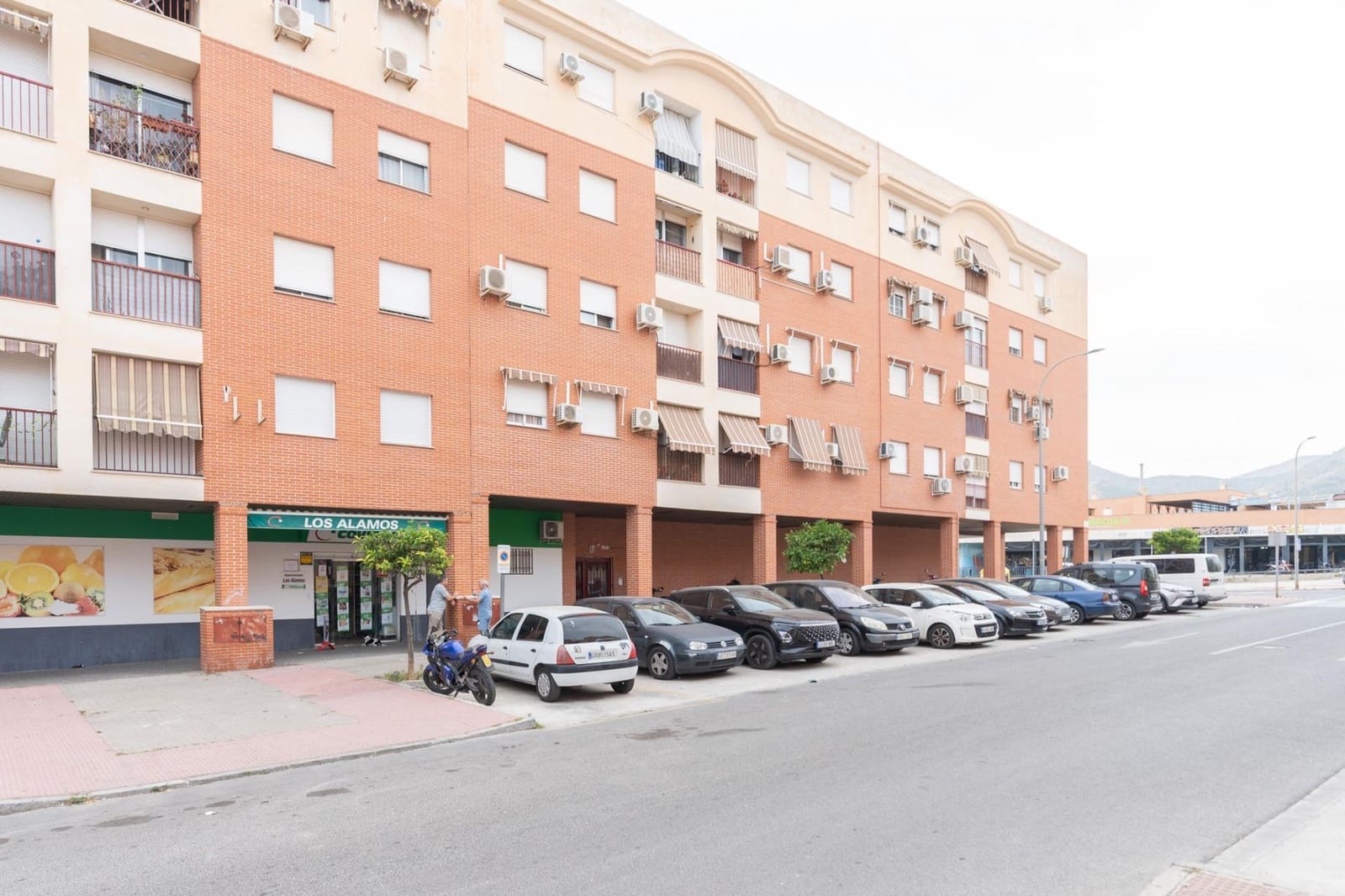 3 soverom Leilighet til salgs i Motril med garasje - € 165 000 (Ref: 9946181)
