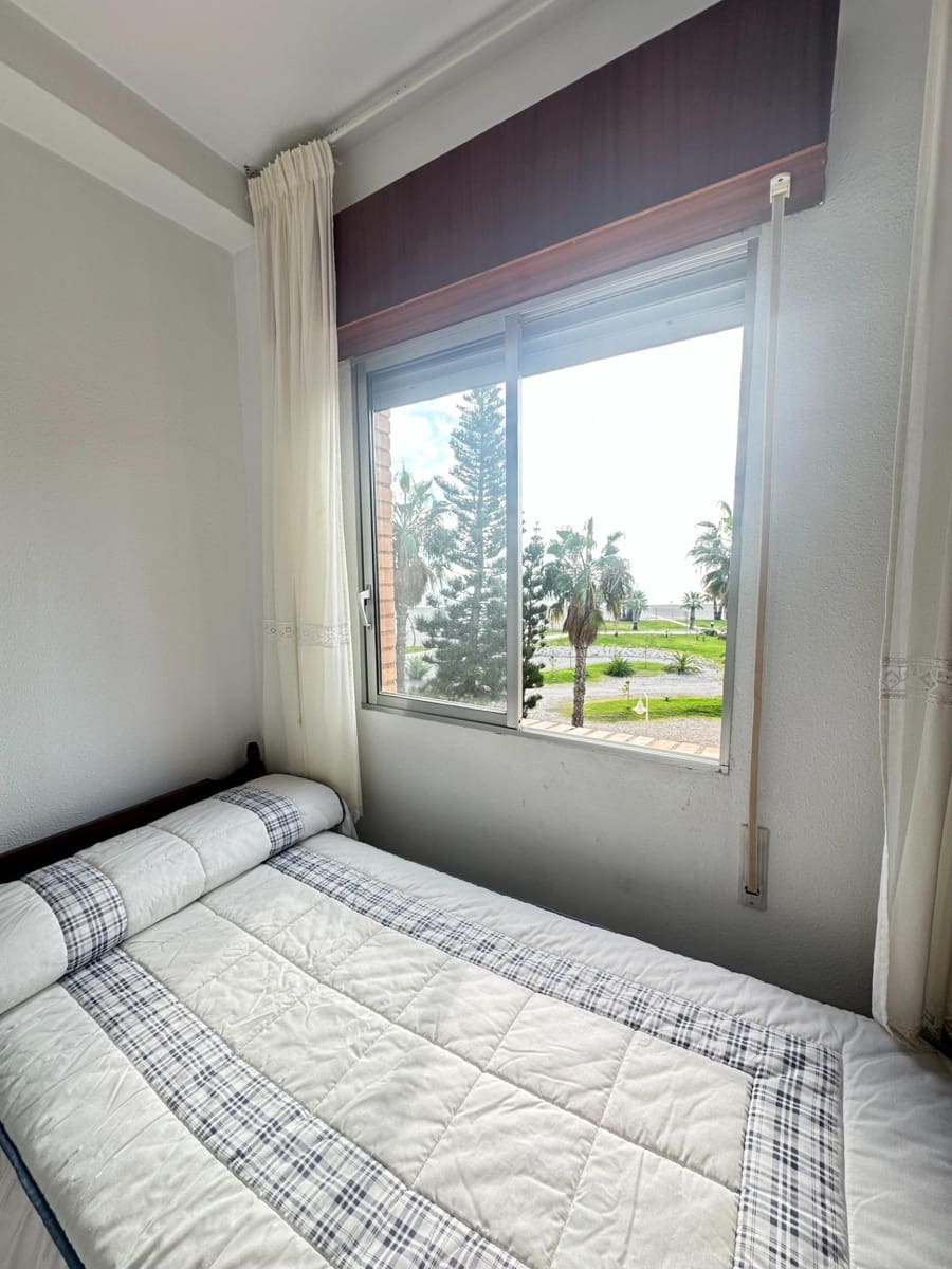 2 sypialnia Mieszkanie do wynajęcia w Motril z basenem - 750 € (Ref: 9946185)