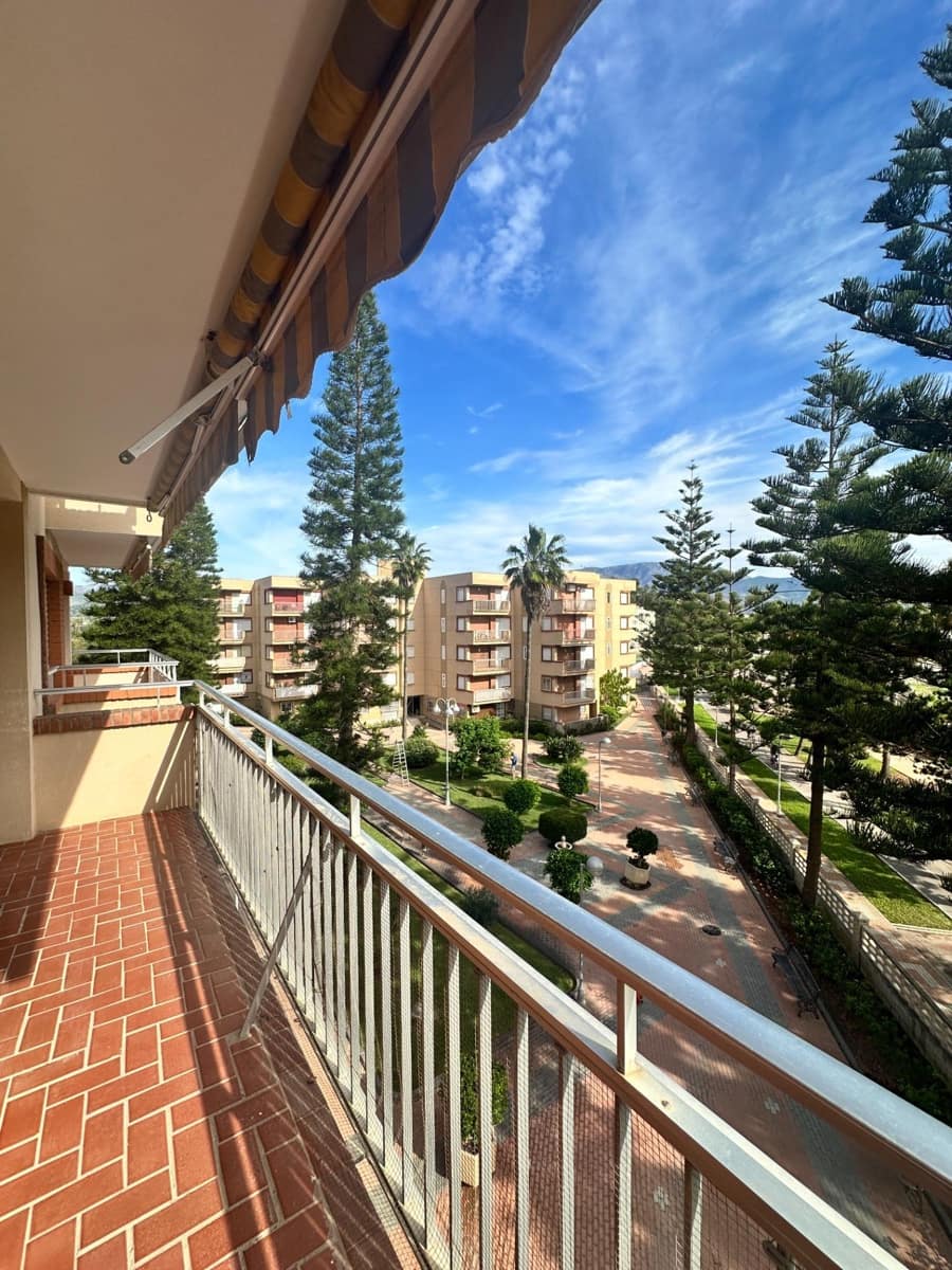 2 sypialnia Mieszkanie do wynajęcia w Motril z basenem - 750 € (Ref: 9946185)