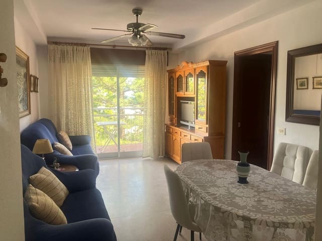 2 bedroom Flat for rent in Motril with pool - € 750 (Ref: 9946185)