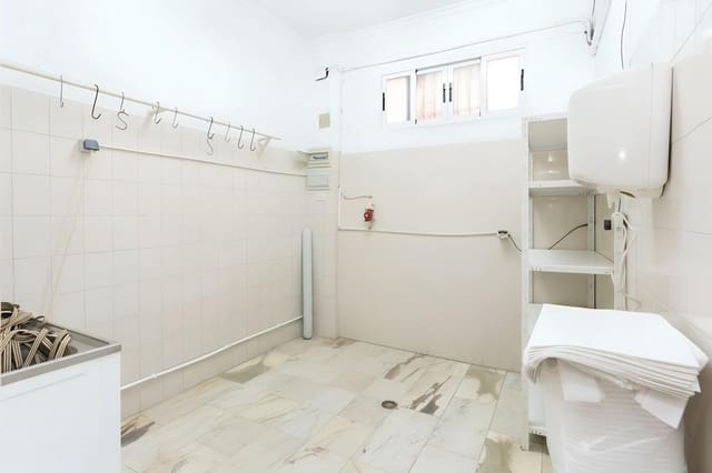 Erhverv til salg i Motril - € 109.500 (Ref: 9946187)