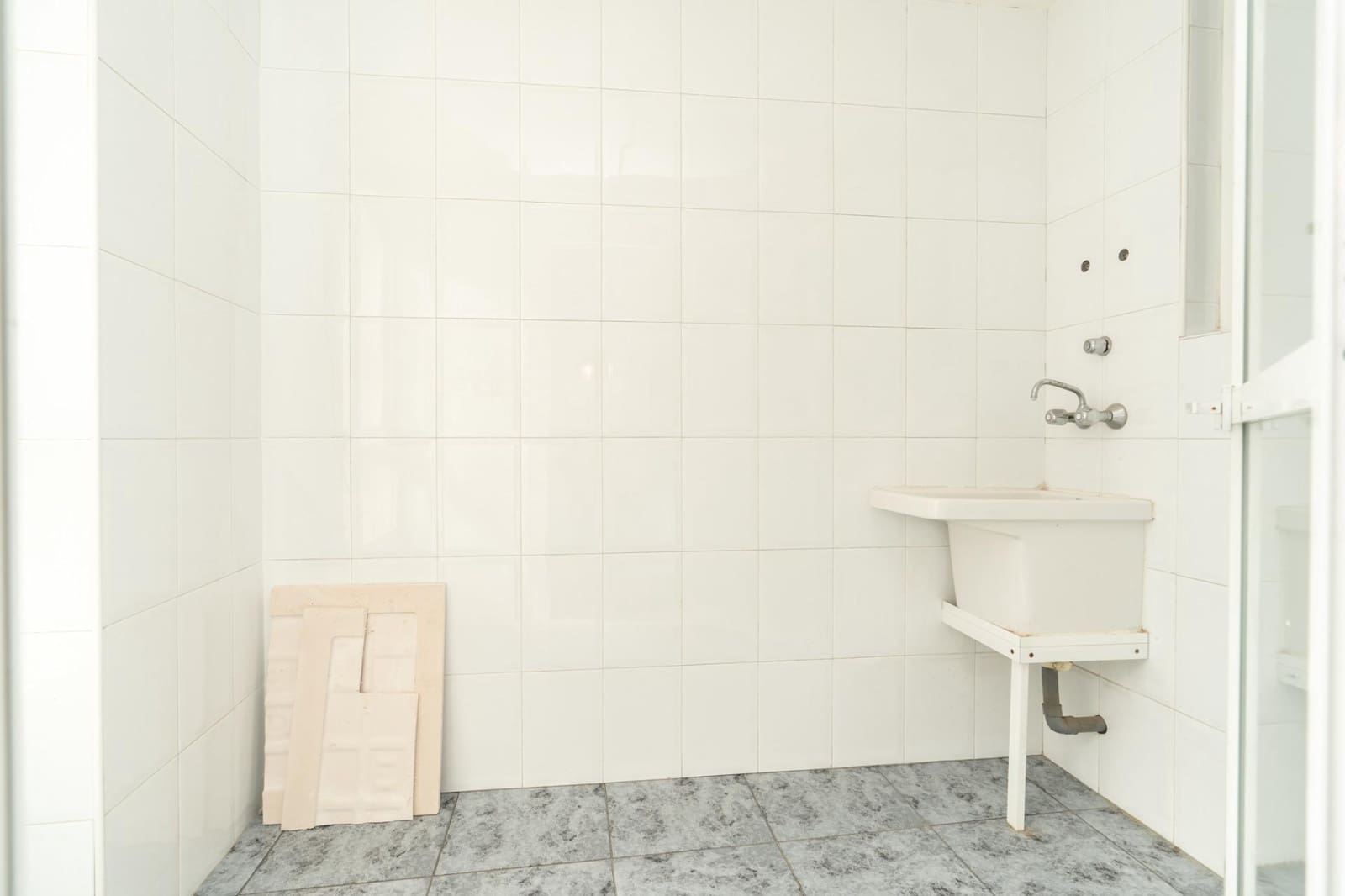 3 bedroom Flat for sale in Motril with garage - € 140,000 (Ref: 9946190)