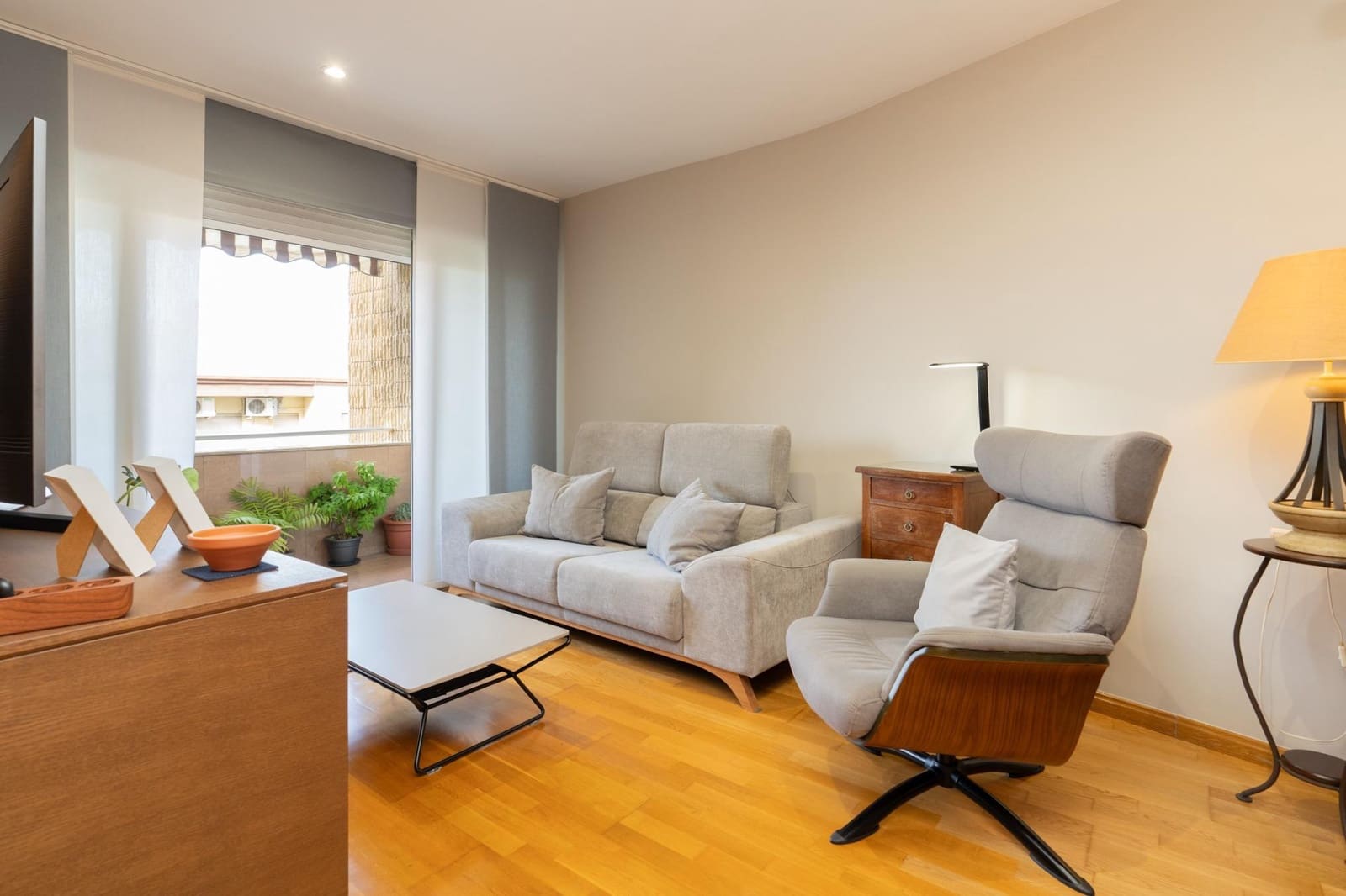 3 bedroom Flat for sale in Motril with garage - € 240,000 (Ref: 9946194)
