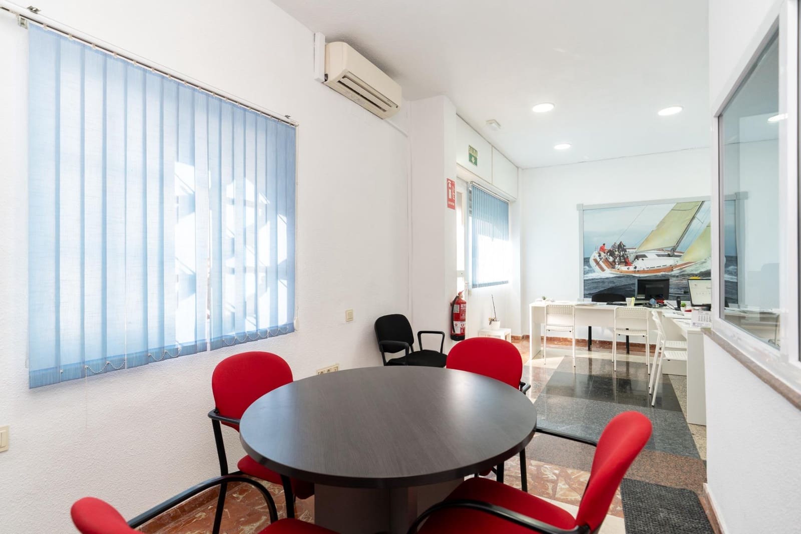 Erhverv til salg i Motril - € 149.500 (Ref: 9946196)