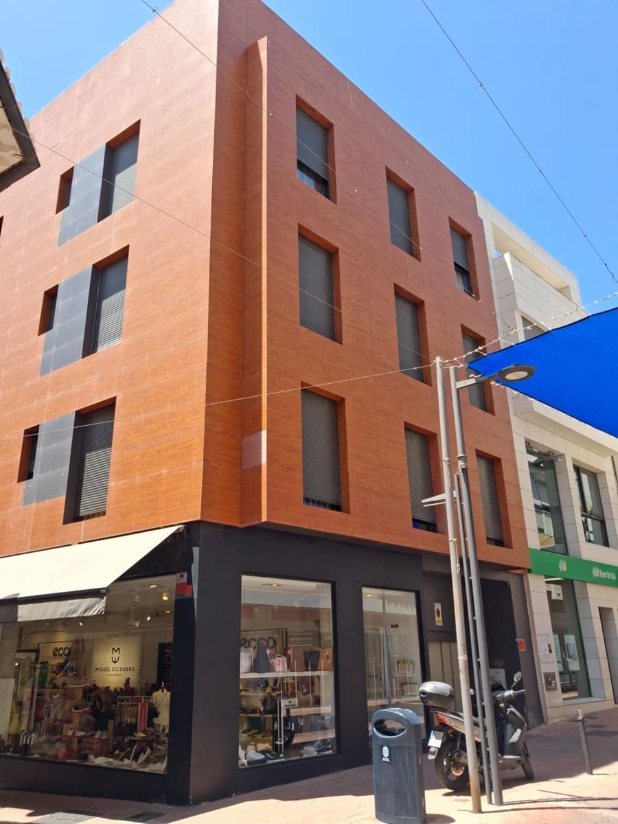 Garage til salg i Motril - € 17.000 (Ref: 9946199)