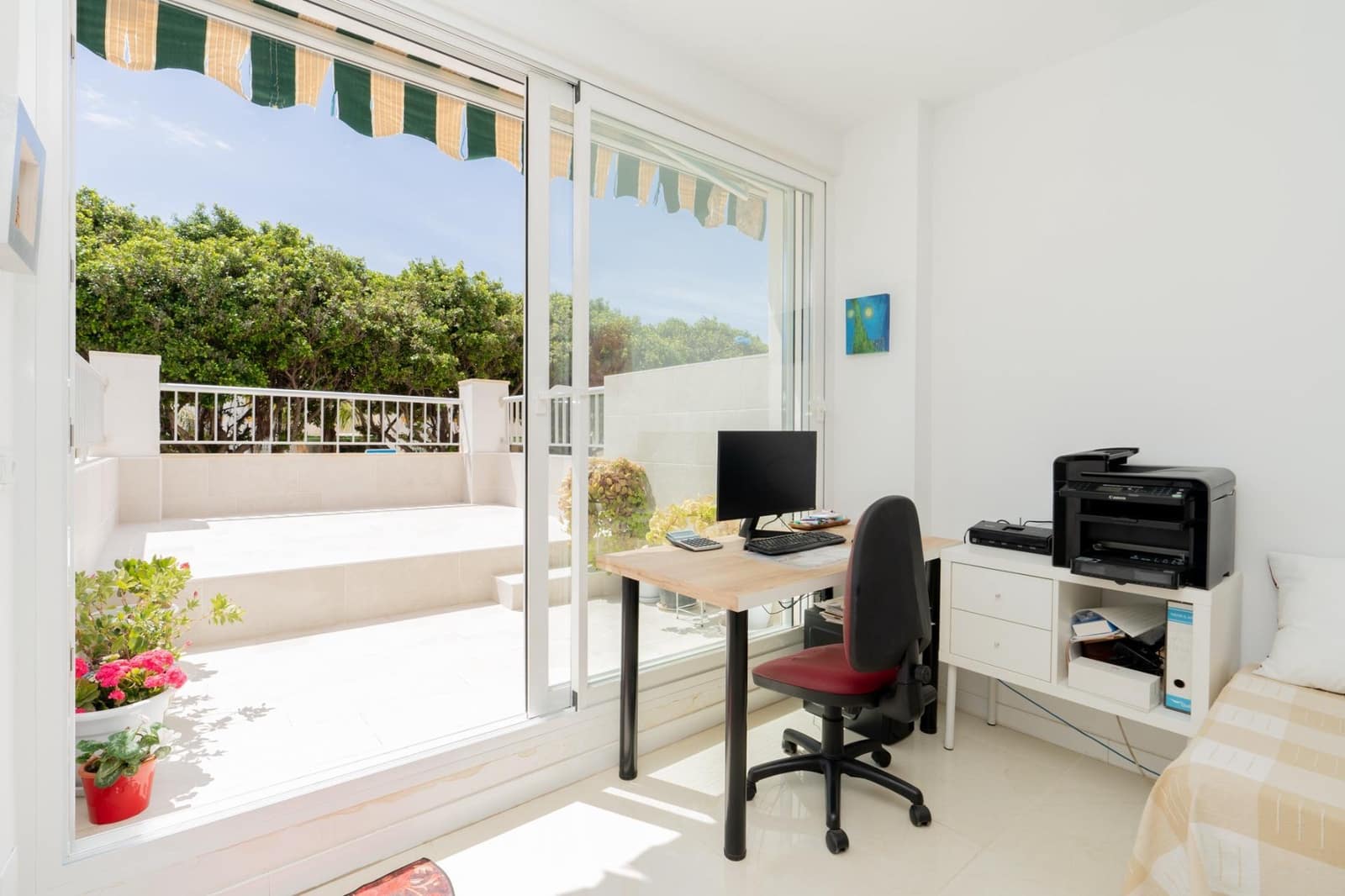 4 quarto Casa em Banda para venda em Salobrena com piscina garagem - 385 000 € (Ref: 9946202)