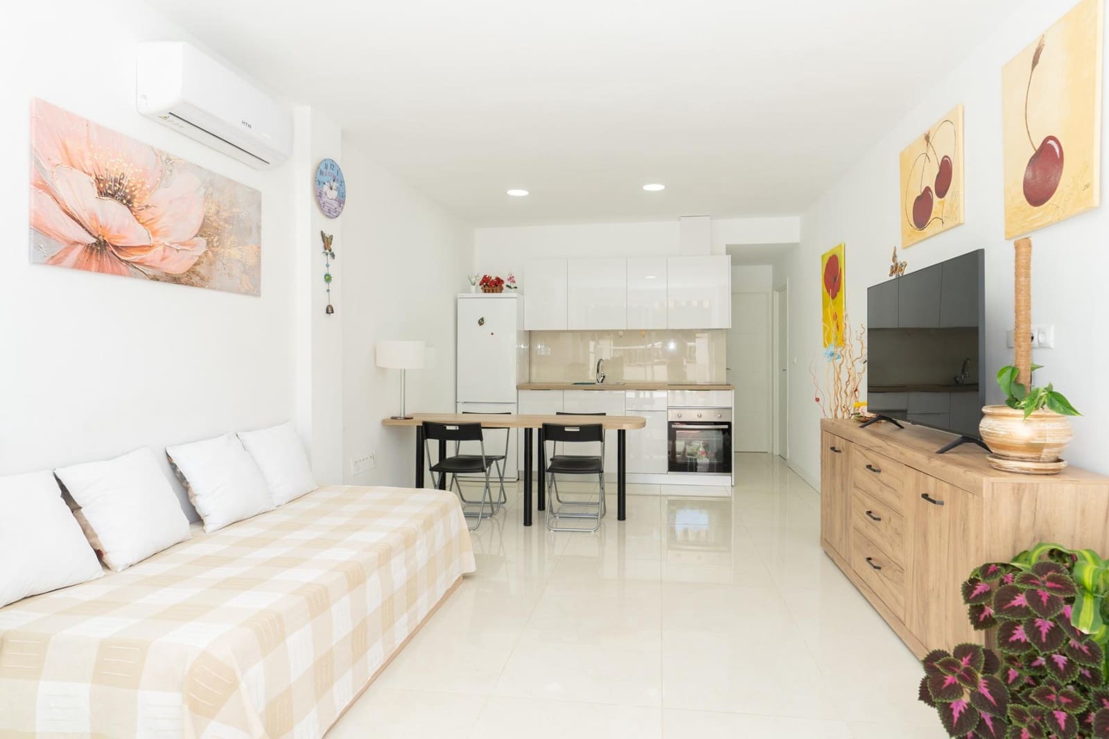 4 quarto Casa em Banda para venda em Salobrena com piscina garagem - 385 000 € (Ref: 9946202)