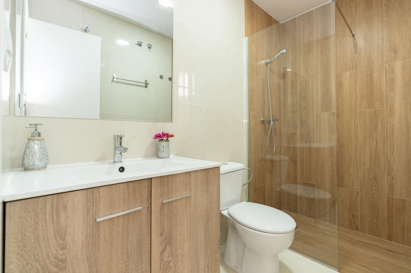 4 quarto Casa em Banda para venda em Salobrena com piscina garagem - 385 000 € (Ref: 9946202)
