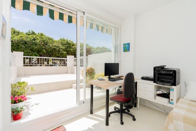 4 soverom Hus til salgs i Salobreña med svømmebasseng garasje - € 385 000 (Ref: 9946202)