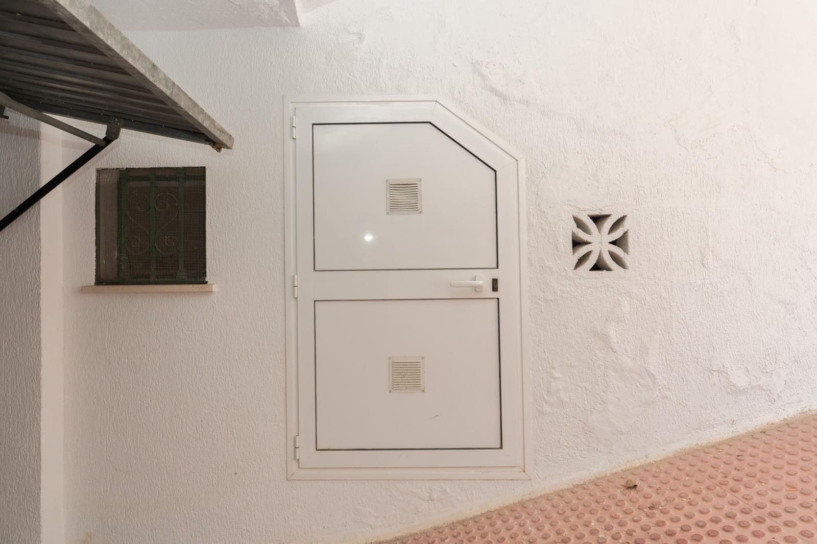 4 quarto Casa em Banda para venda em Salobrena com piscina garagem - 385 000 € (Ref: 9946202)