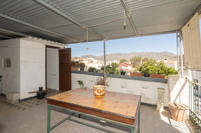 5 sypialnia Dom na sprzedaż w Salobreña z garażem - 199 000 € (Ref: 9946203)