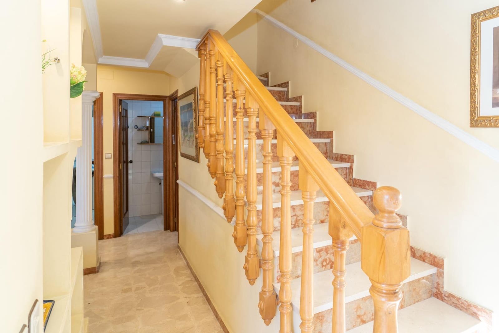 3 bedroom Townhouse for sale in Motril with garage - € 339,900 (Ref: 9946204)