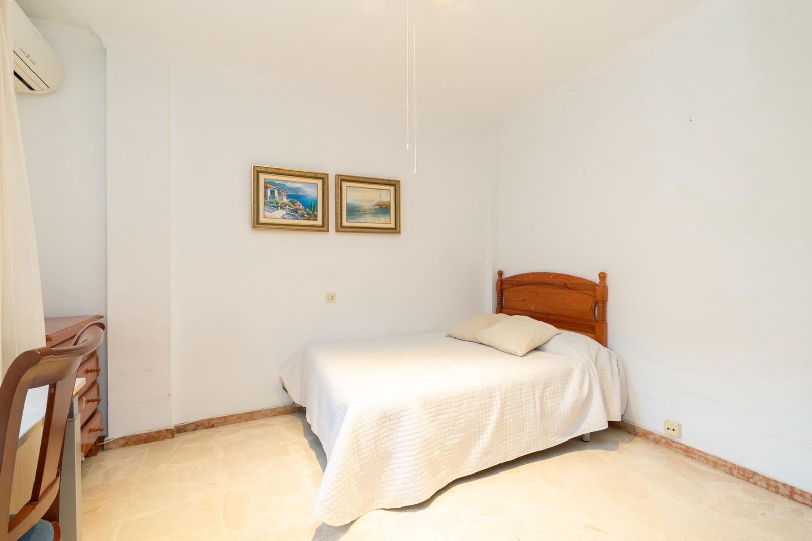 3 bedroom Townhouse for sale in Motril with garage - € 339,900 (Ref: 9946204)