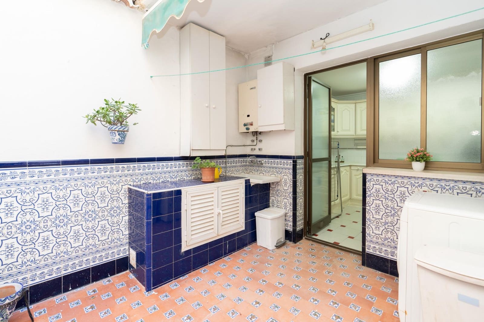3 bedroom Townhouse for sale in Motril with garage - € 339,900 (Ref: 9946204)