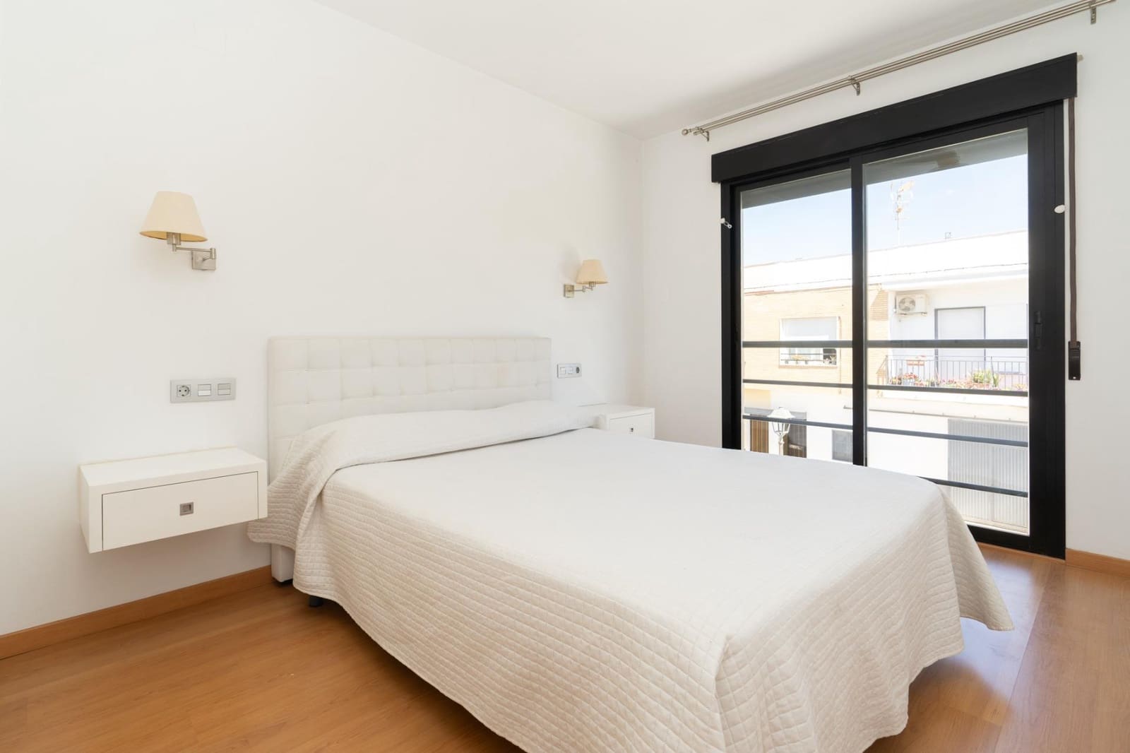3 Zimmer Reihenhaus zu verkaufen in Motril mit Pool Garage - 260.000 € (Ref: 9946206)