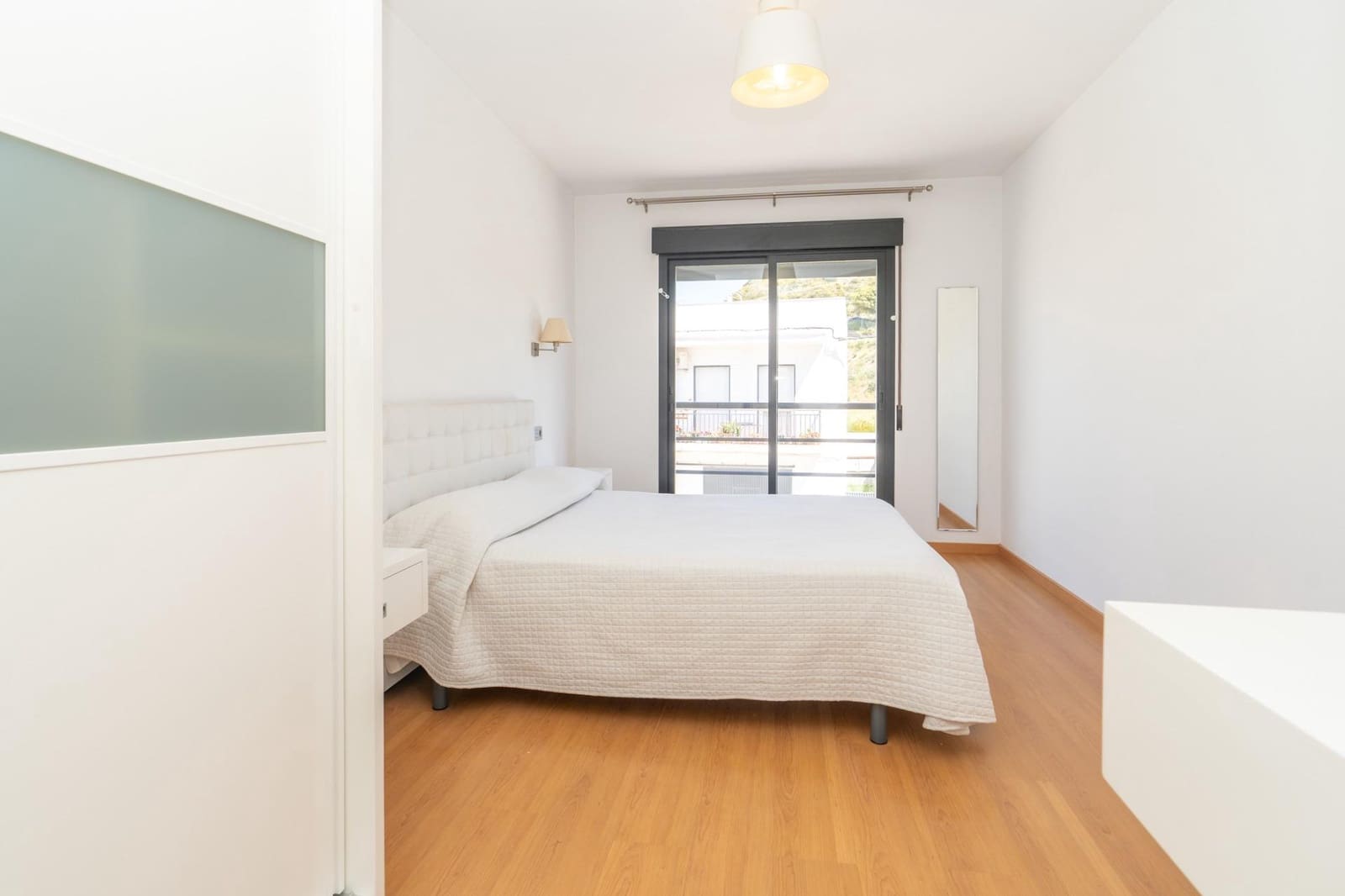 3 Zimmer Reihenhaus zu verkaufen in Motril mit Pool Garage - 260.000 € (Ref: 9946206)