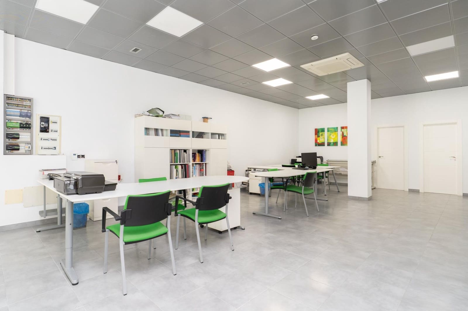 Erhverv til salg i Motril - € 97.000 (Ref: 9946209)