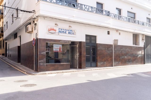 Erhverv til salg i Motril - € 298.500 (Ref: 9946210)