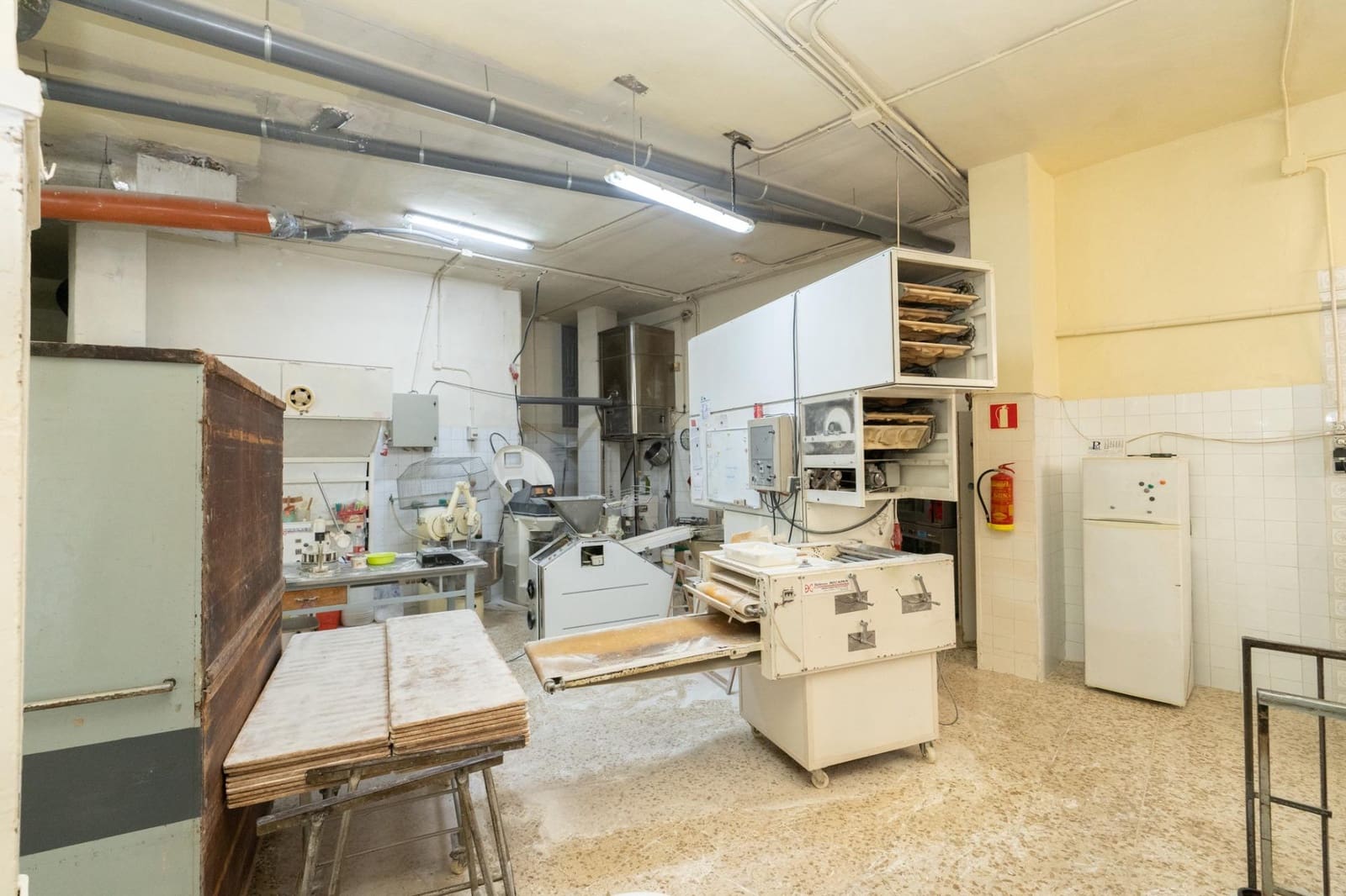 Komercyjne na sprzedaż w Motril - 298 500 € (Ref: 9946210)