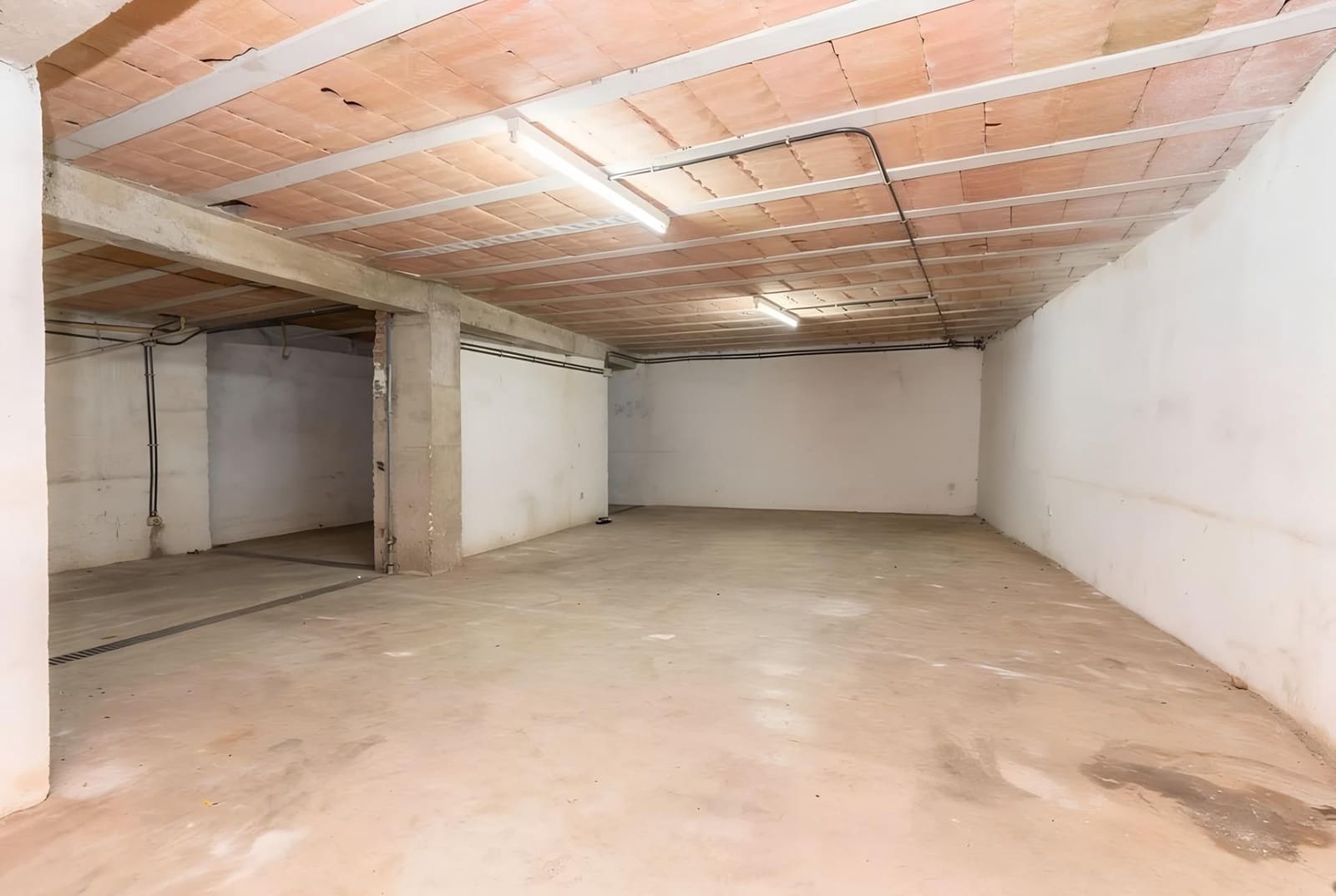 Komercyjne na sprzedaż w Motril - 298 500 € (Ref: 9946210)