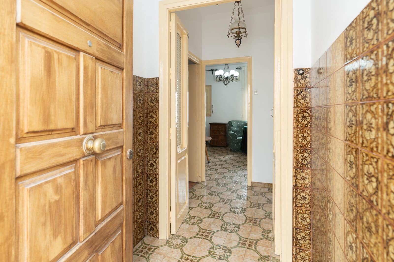 6 slaapkamer Huis te koop in Salobrena met garage - € 250.000 (Ref: 9946213)
