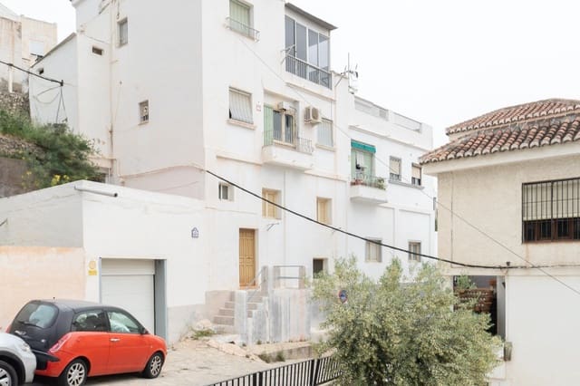 6 sypialnia Dom na sprzedaż w Salobreña z garażem - 250 000 € (Ref: 9946213)
