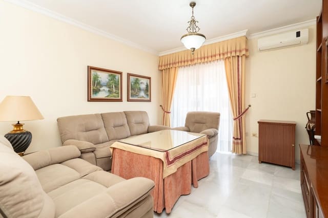 3 bedroom Flat for sale in Motril with garage - € 210,000 (Ref: 9946215)