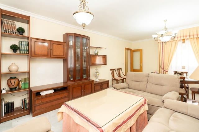 3 bedroom Flat for sale in Motril with garage - € 210,000 (Ref: 9946215)