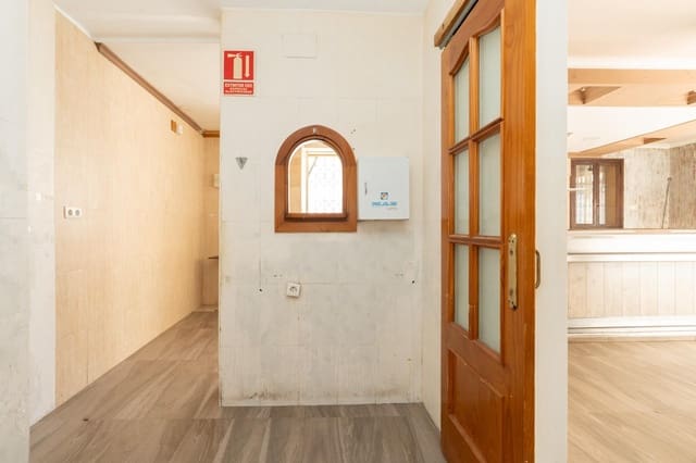 Erhverv til salg i Motril - € 69.000 (Ref: 9946217)