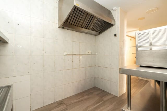 Erhverv til salg i Motril - € 69.000 (Ref: 9946217)