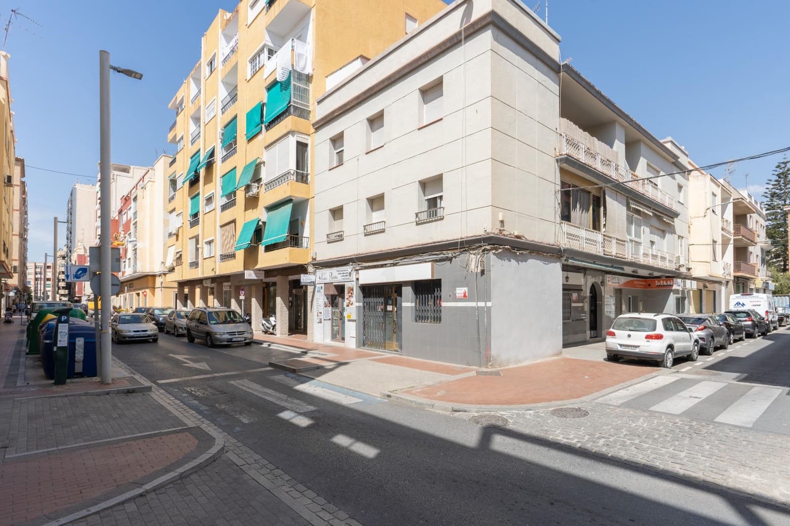Comercial para venda em Motril - 69 000 € (Ref: 9946217)