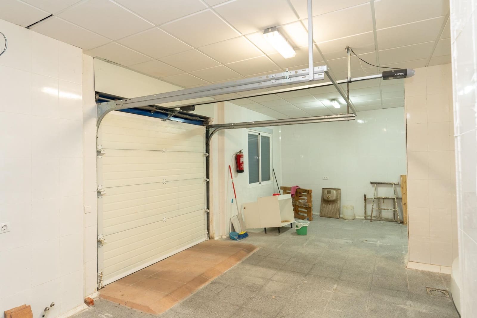 8 soveværelse Erhverv til salg i Motril - € 298.000 (Ref: 9946218)