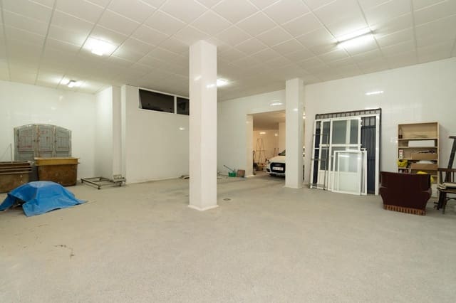 8 soveværelse Erhverv til salg i Motril - € 298.000 (Ref: 9946218)