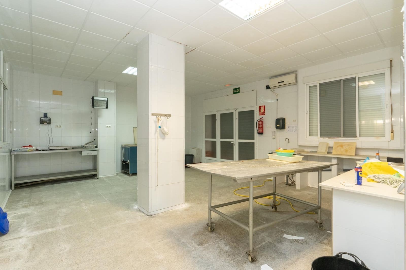 8 soveværelse Erhverv til salg i Motril - € 298.000 (Ref: 9946218)