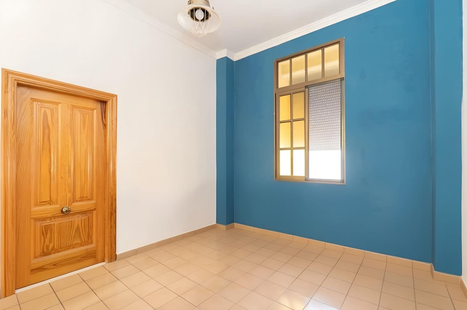 8 soveværelse Erhverv til salg i Motril - € 298.000 (Ref: 9946218)