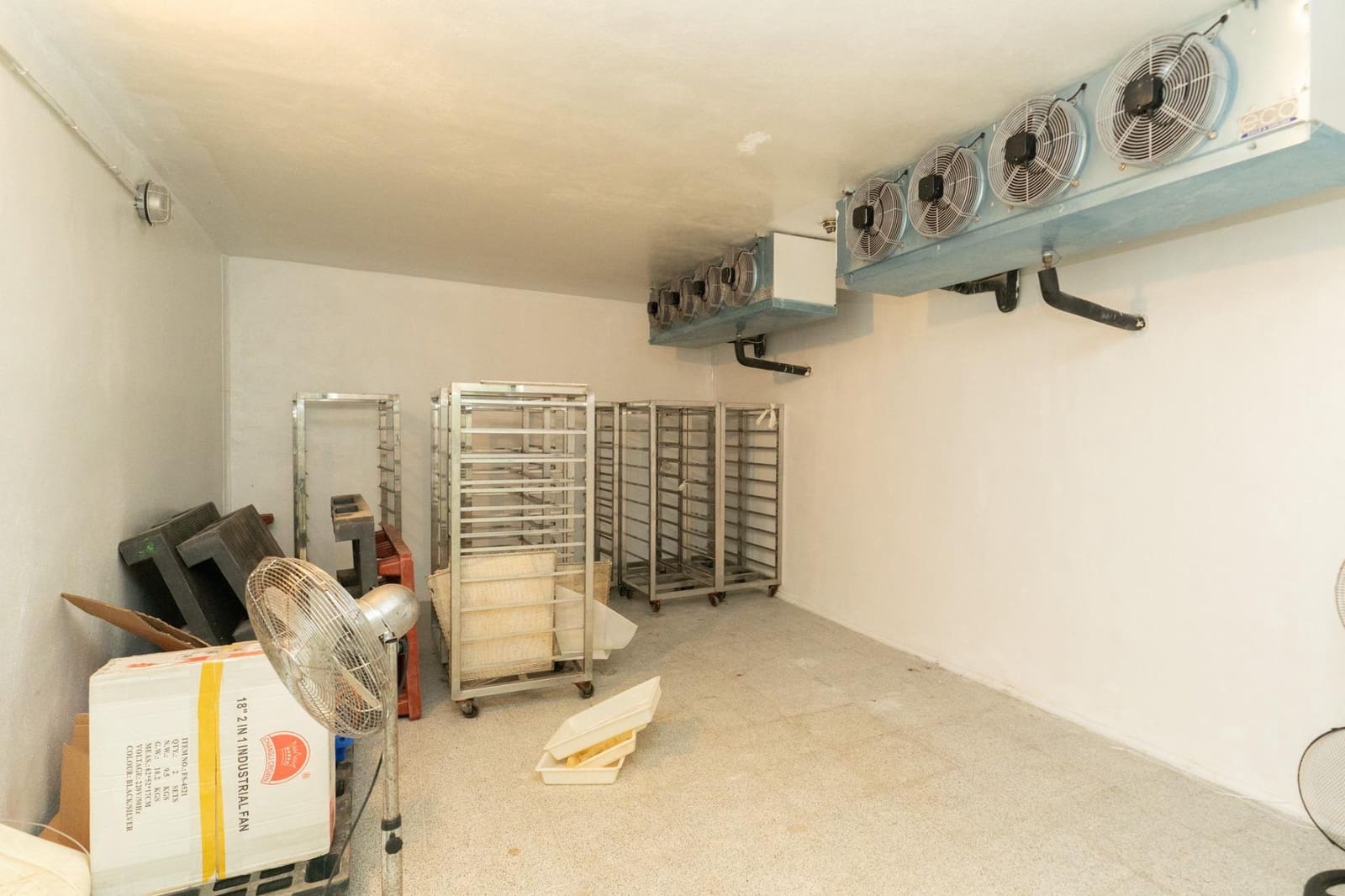 8 soveværelse Erhverv til salg i Motril - € 298.000 (Ref: 9946218)