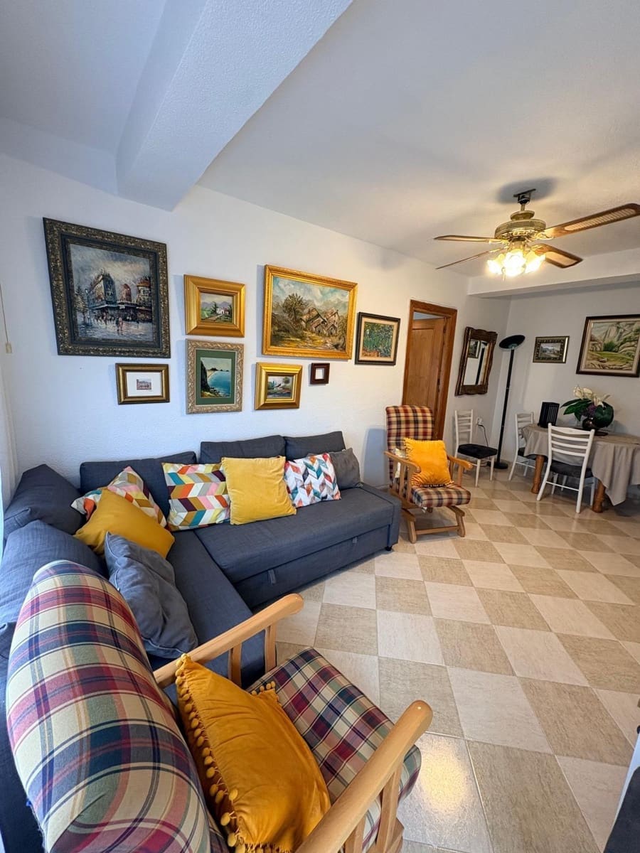 3 bedroom Flat for rent in Almunecar - € 250 (Ref: 9946220)