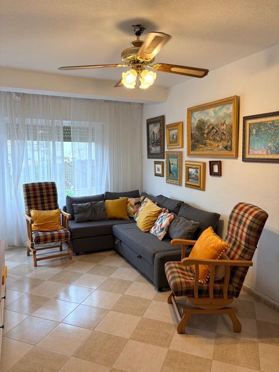 3 bedroom Flat for rent in Almunecar - € 250 (Ref: 9946220)