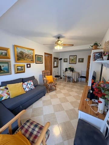 3 quarto Apartamento para arrendar em Almuñécar - 250 € (Ref: 9946220)