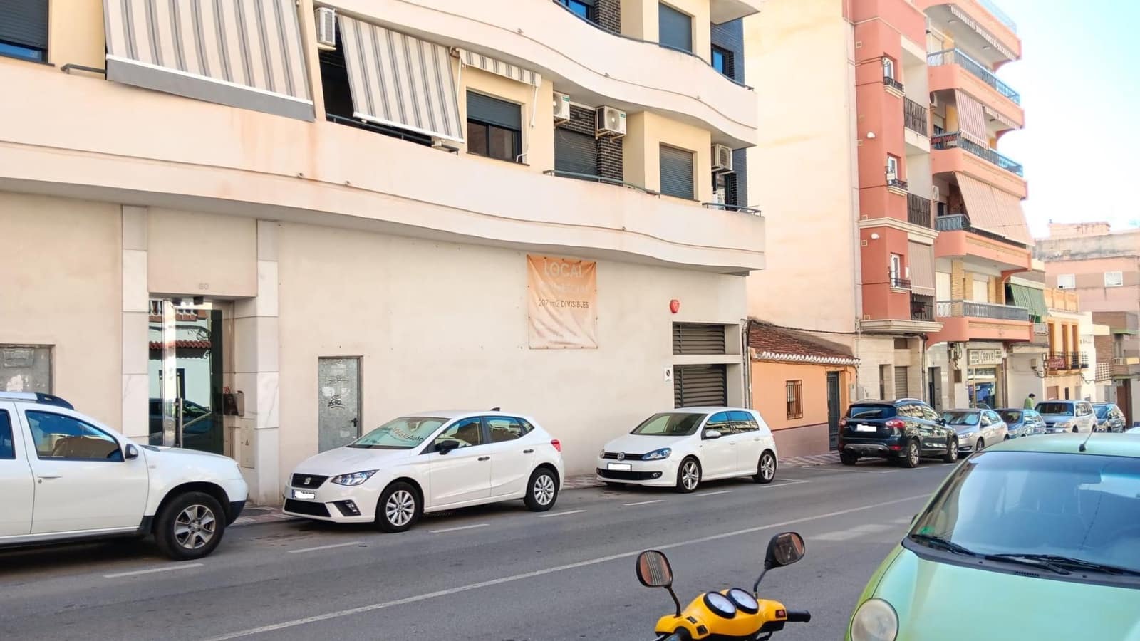Erhverv til salg i Motril - € 119.500 (Ref: 9946222)