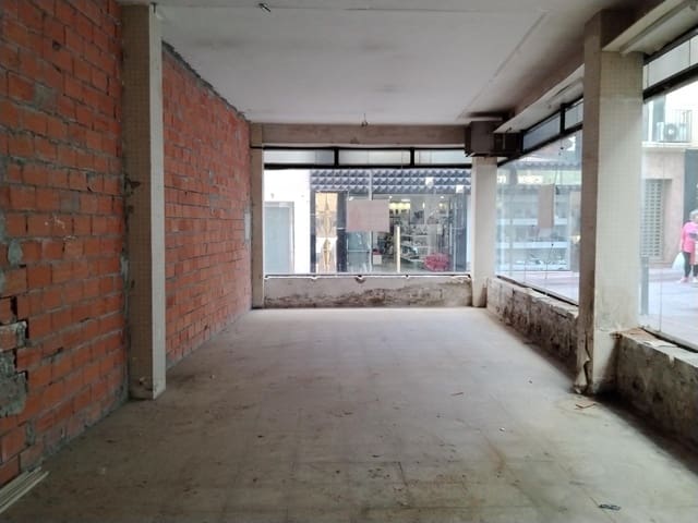Komercyjne do wynajęcia w Motril - 1 250 € (Ref: 9946223)