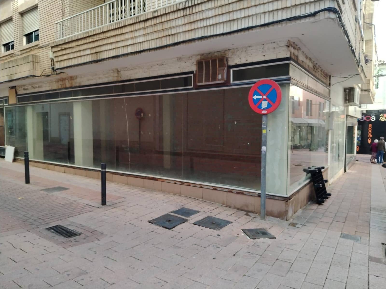 Komercyjne do wynajęcia w Motril - 1 250 € (Ref: 9946223)