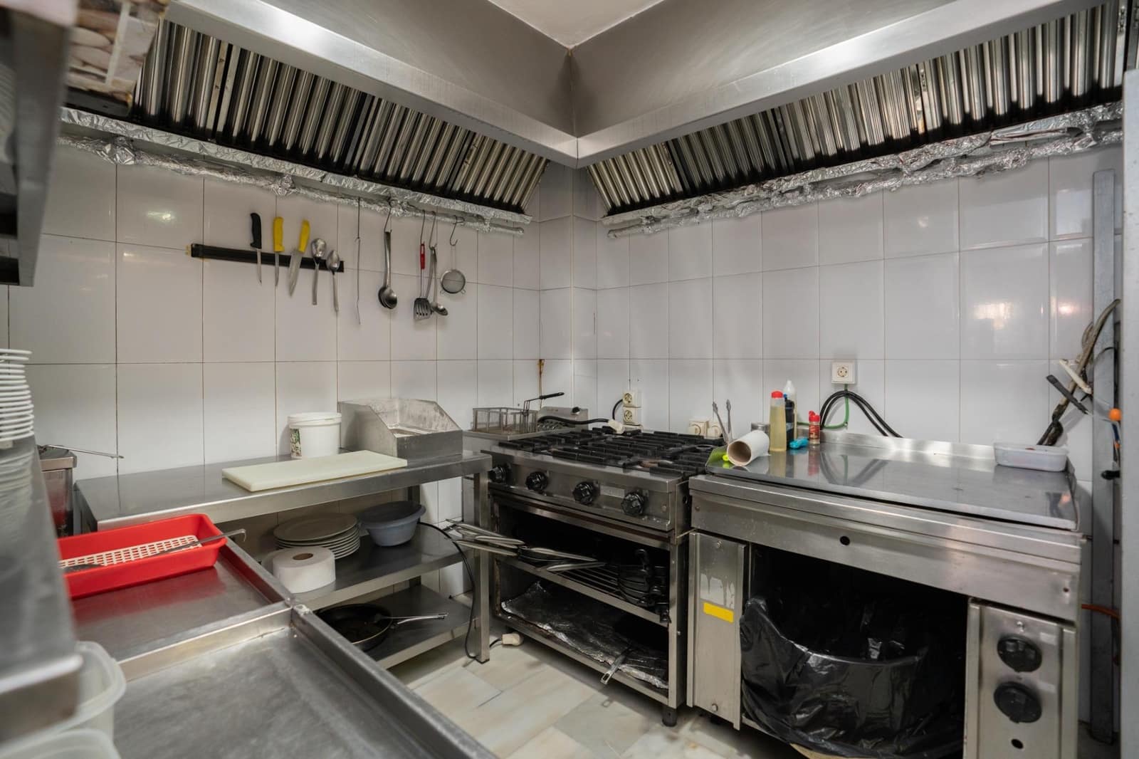 3 makuuhuone Kaupallinen myytävänä paikassa Motril - 700 000 € (Ref: 9946226)