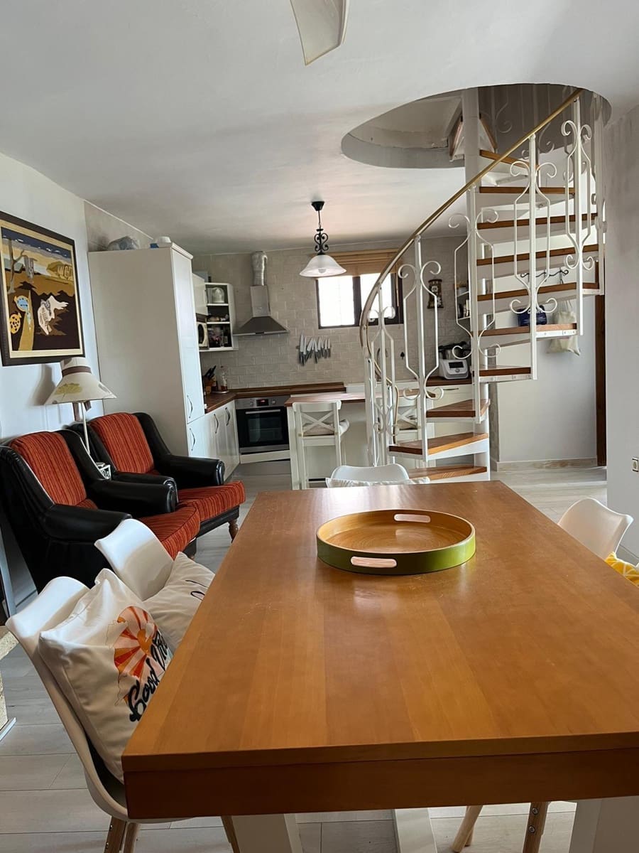 2 soverom Finca/Herregård til leie i Salobrena - € 850 (Ref: 9946227)