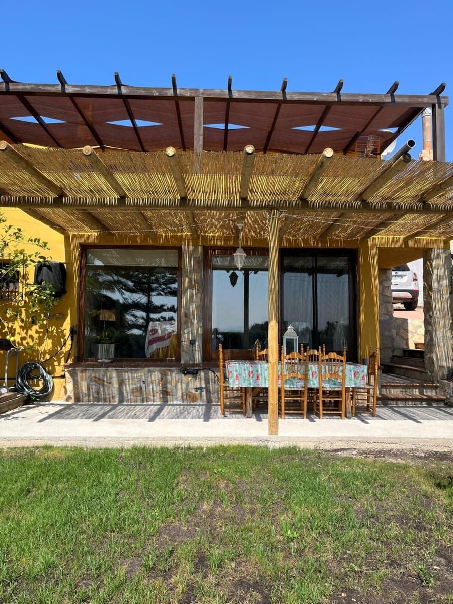 2 soverom Finca/Herregård til leie i Salobrena - € 850 (Ref: 9946227)