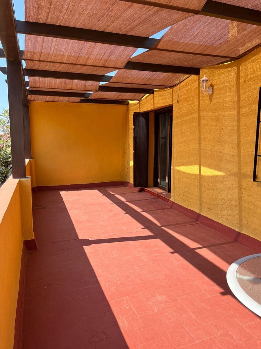 2 soverom Finca/Herregård til leie i Salobrena - € 850 (Ref: 9946227)