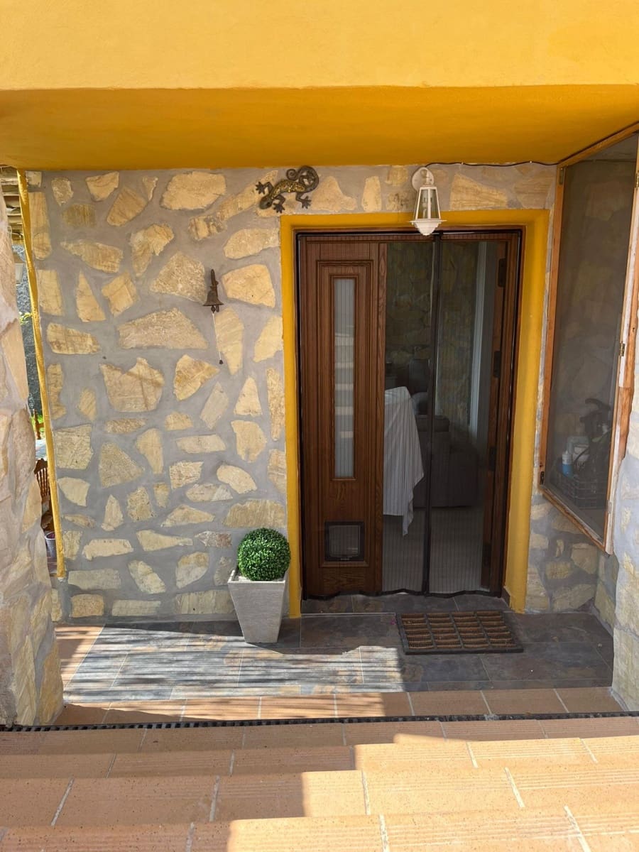 2 soverom Finca/Herregård til leie i Salobrena - € 850 (Ref: 9946227)